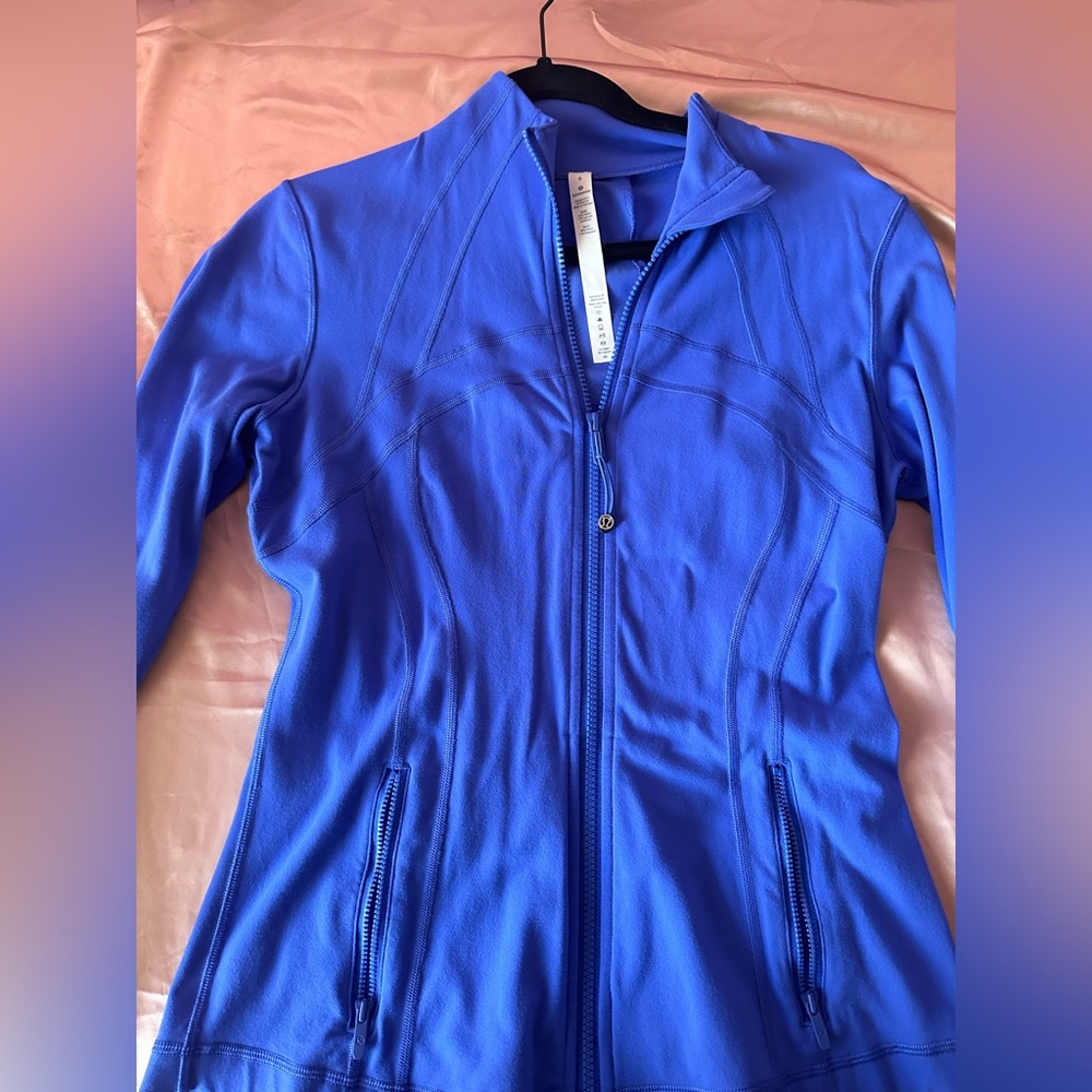 Lululemon Define jacket Size 8 blue